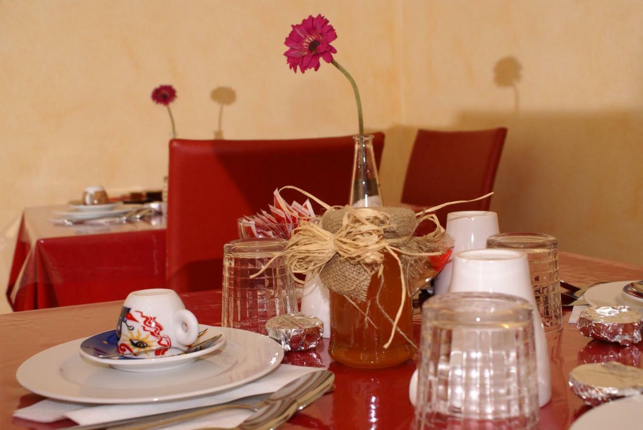 Sa Mamma E Sole B&B Cala Gonone Bagian luar foto